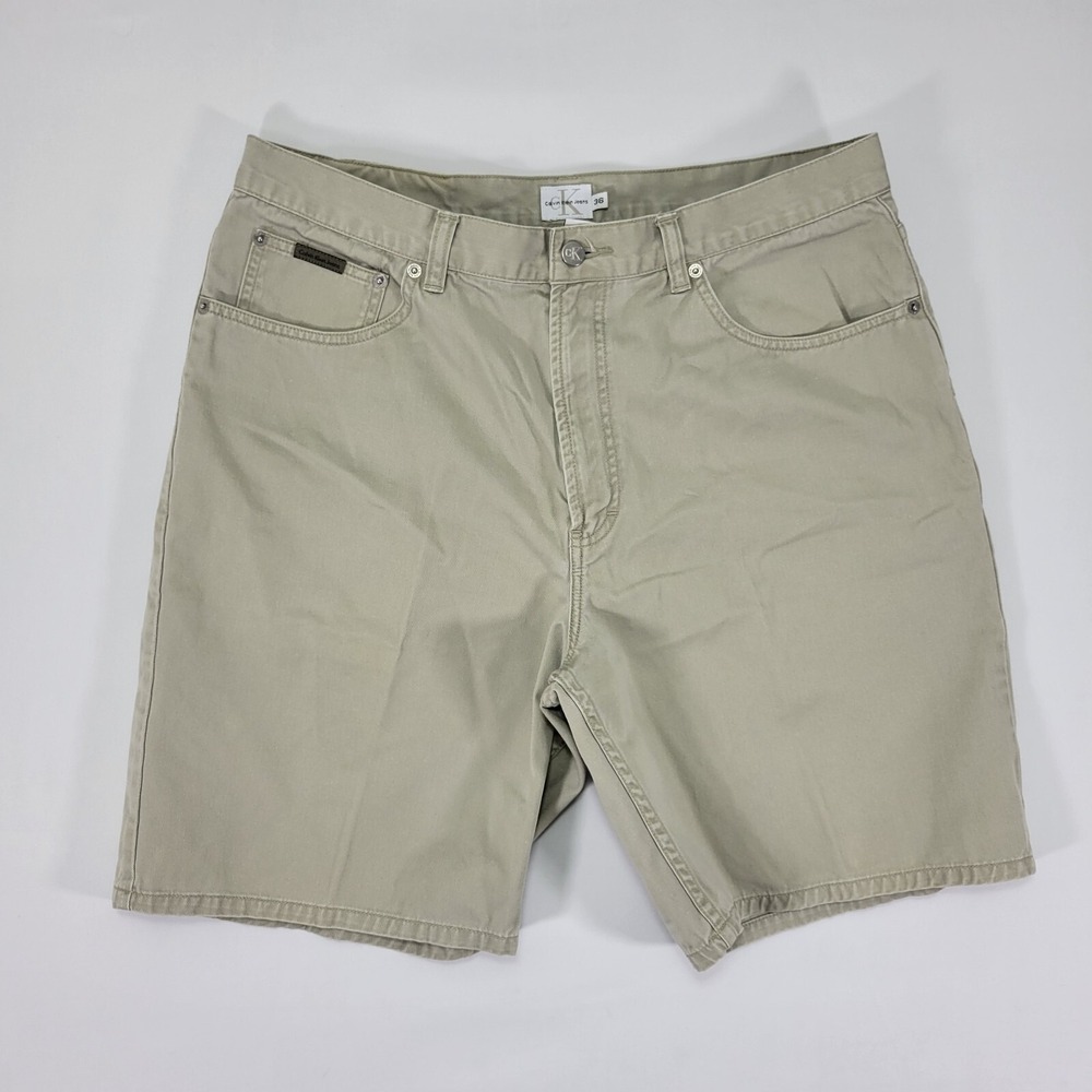 Calvin Klein Men's Shorts Beige Cotton Twill Leather Tab Size 36 / 8.5"